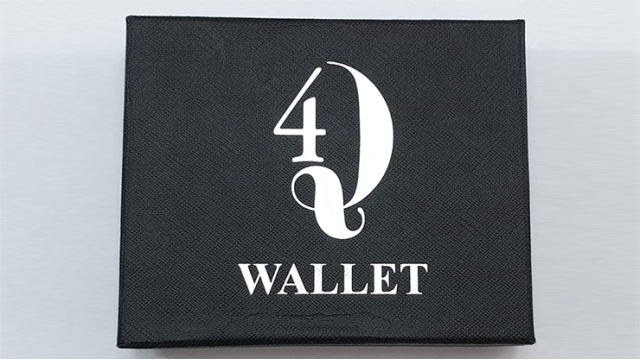 Quatro Wallet (Q4) by Eran Blizovsky Quatro Wallet (Q4) by Eran Blizovsky