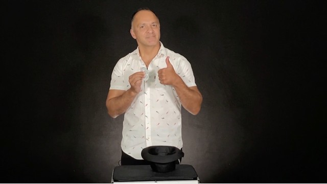 Streamlined Coins To Hat Routine by Al Grose Streamlined Coins To Hat Routine by Al Grose