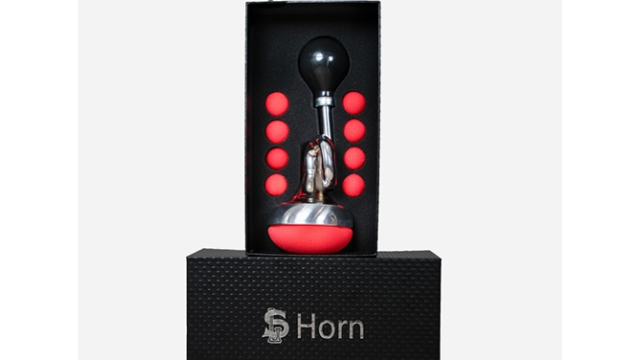 Leo Smetsers – LS Horn (Gimmick Not Included) - Close-Up Tricks & Street Magic Leo Smetsers – LS Horn (Gimmick Not Included) - Close-Up Tricks & Street Magic